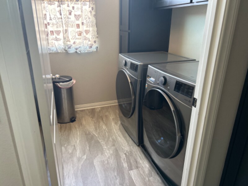 Building Photo - 22265 Pico St