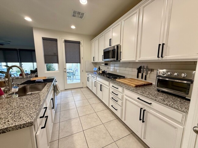 Building Photo - COMING SOON! Single-Story Gem in Gated Community with Stunning Backyard w/ Firepit