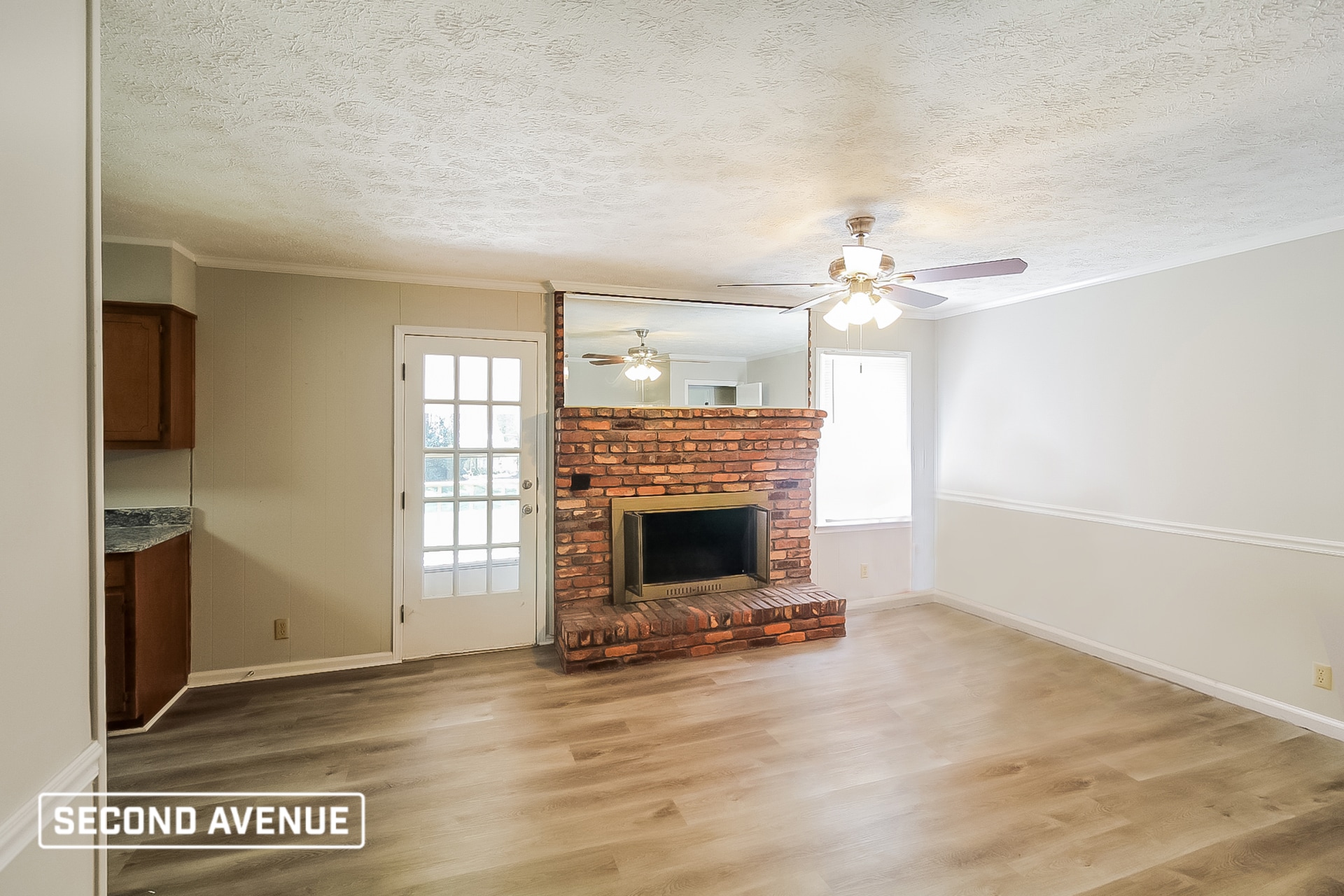 Building Photo - 721 Bluebird Dr SE