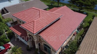 Building Photo - 1661 Birdie Dr