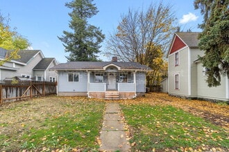 Building Photo - 410 E 8th Ave