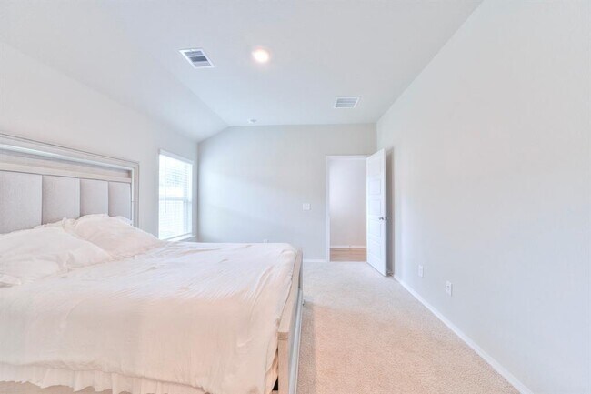 Building Photo - 2637 Shady Cedar Ct