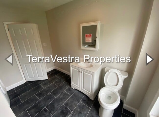 Building Photo - Recently Renovated 3 Bed in Millville!