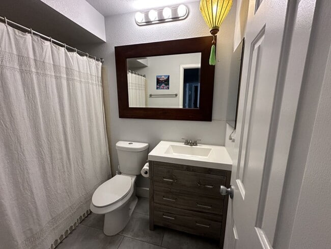 Building Photo - 4871 White Rock Cir
