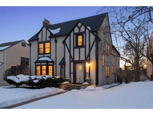 Building Photo - 3540 Irving Ave S