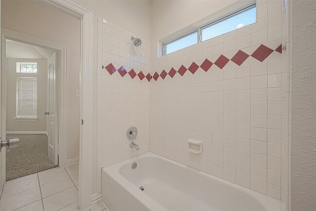 Building Photo - 1189 Lovett St