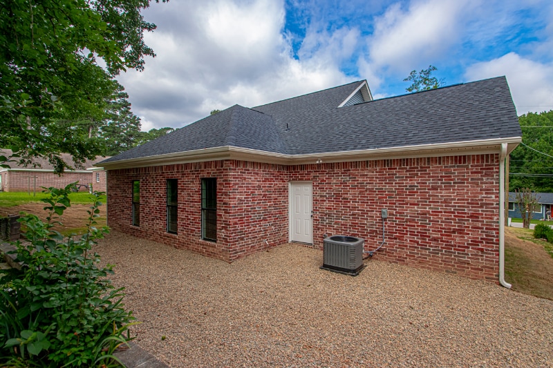 Building Photo - 1208 N Olive St