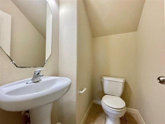 Building Photo - 25306 Basil Brook Ct
