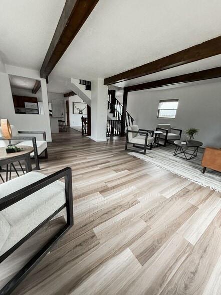 Building Photo - 602 Buick Dr