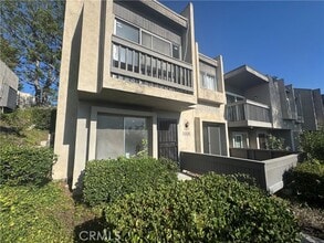 Building Photo - 1828 Rainbow Terrace Ln