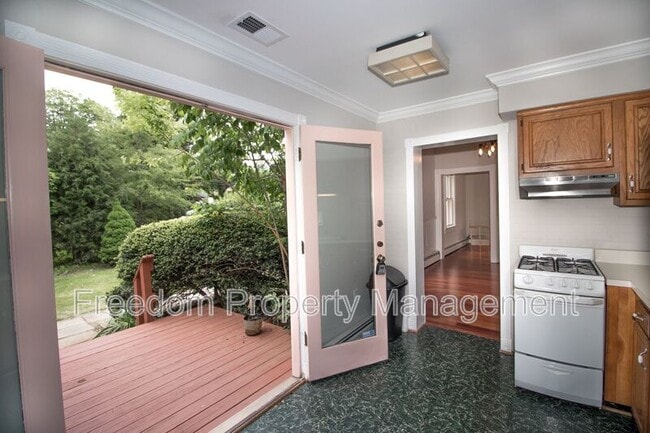 Building Photo - 9218 Portner Ave