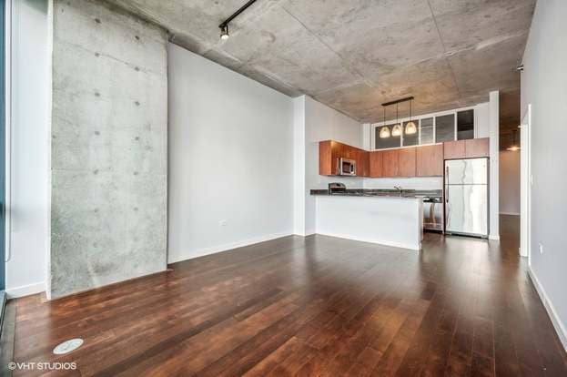 Building Photo - 235 W Van Buren St