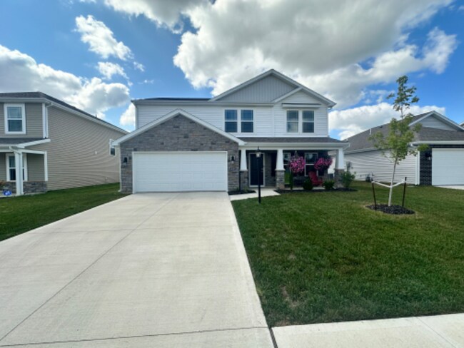 Building Photo - 4145 Bradley Dr