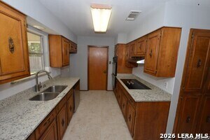 Building Photo - 6010 Windhaven Dr