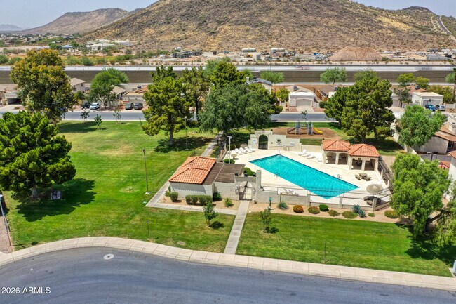 Building Photo - 4760 W Wahalla Ln