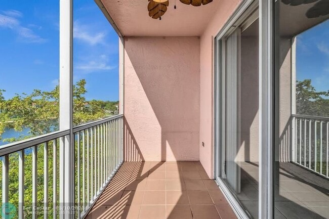 Building Photo - 7765 Yardley Dr