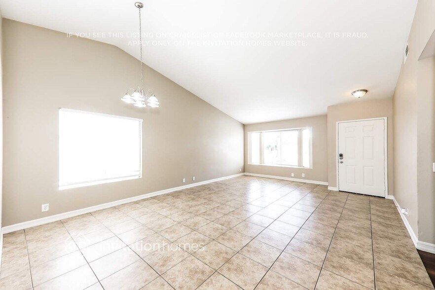 Building Photo - 24656 Morningstar Dr
