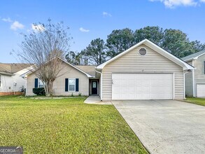 Building Photo - 290 Cornwallis Way