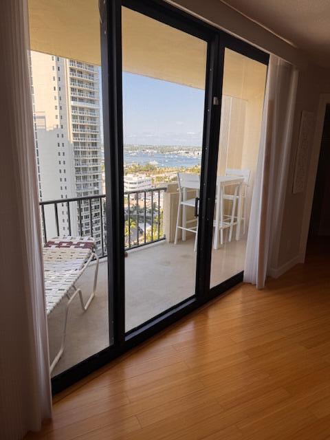 Building Photo - 2800 N Ocean Dr