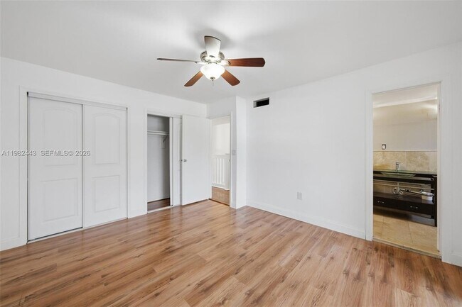 Building Photo - 8313 SW 137th Ave