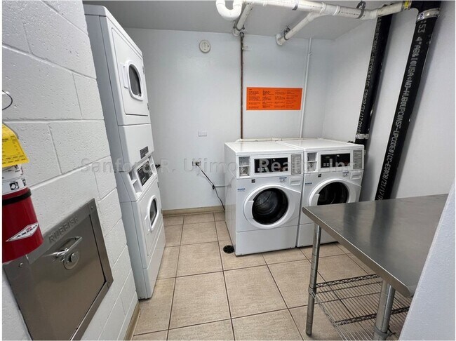 Building Photo - kanu910