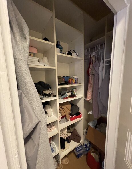 Building Photo - 439 Marlborough St