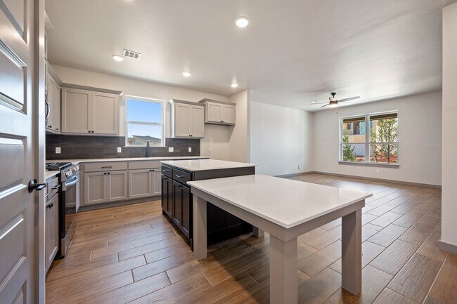 Building Photo - 4105 NW 180th St