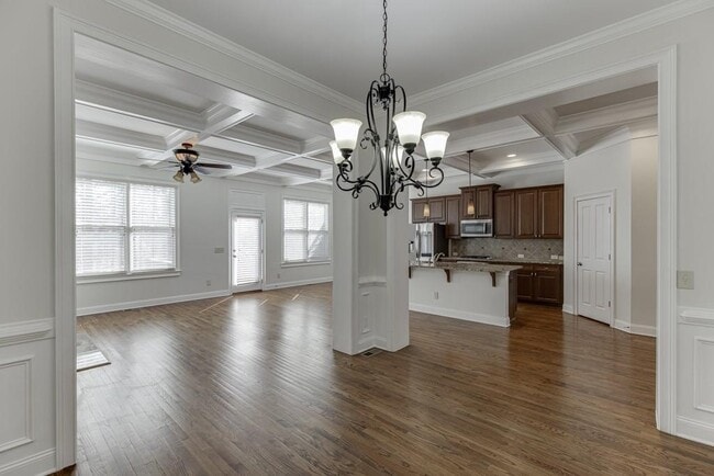 Building Photo - 6925 Fellowship Ln