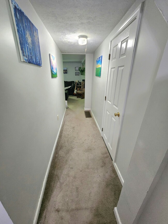 Building Photo - 63 Highland Ave