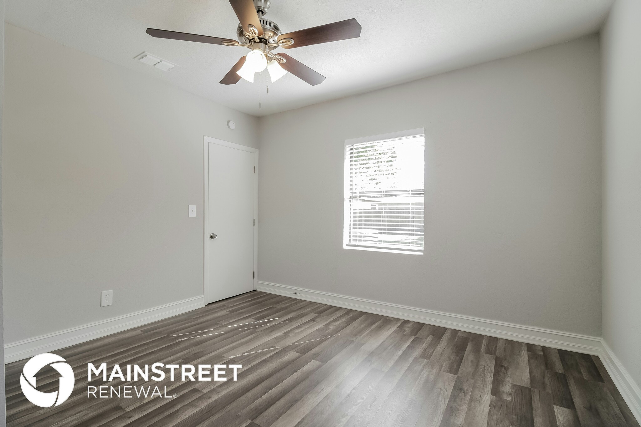 Building Photo - 4118 Minoso St