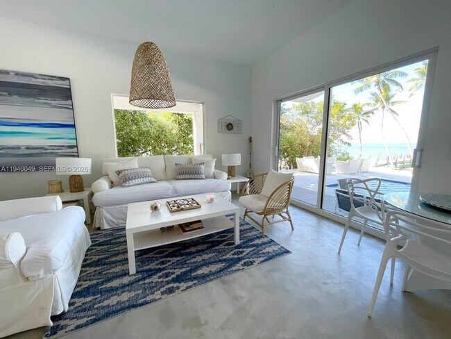 Building Photo - 96180 Overseas Hwy