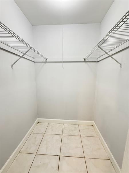 Building Photo - 5711 Blueberry Ct