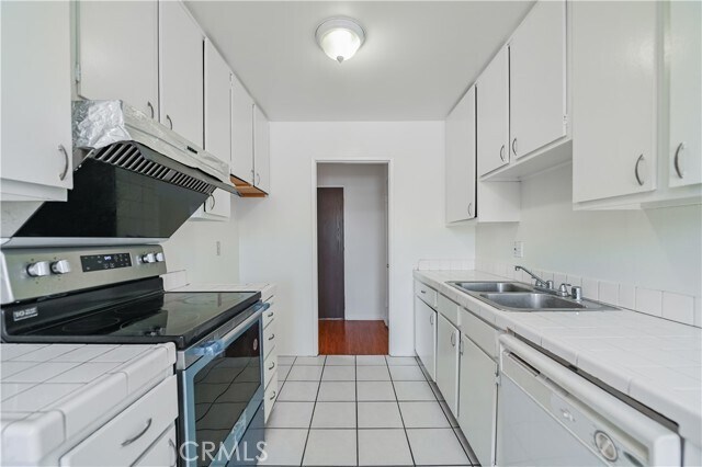 Building Photo - 11937 Magnolia St