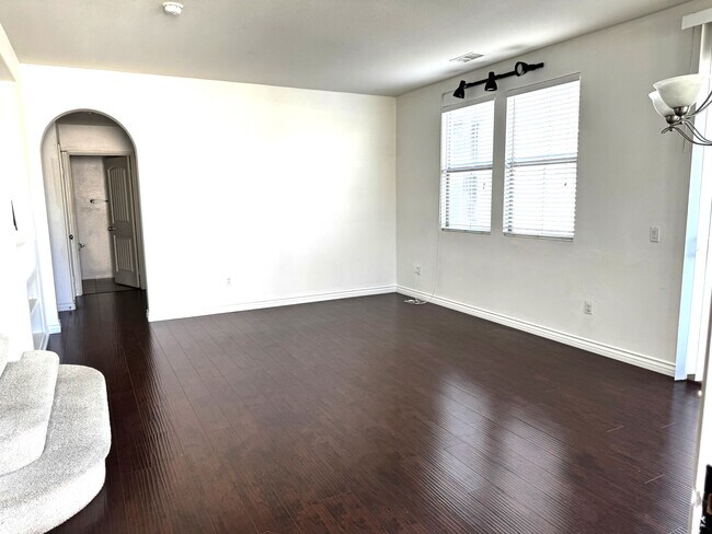 Building Photo - 20103 Pienza Ln