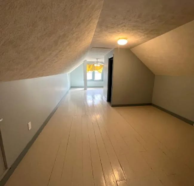 Building Photo - 6116 Pinkney St