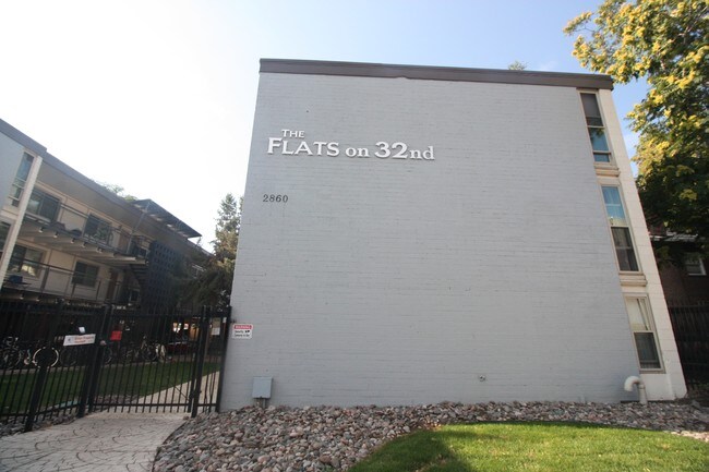 Building Photo - 2860 W 32nd Ave