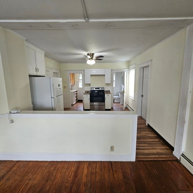 Building Photo - 125 Brightwood Ave