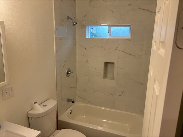 Building Photo - 9740 Pacific Ave