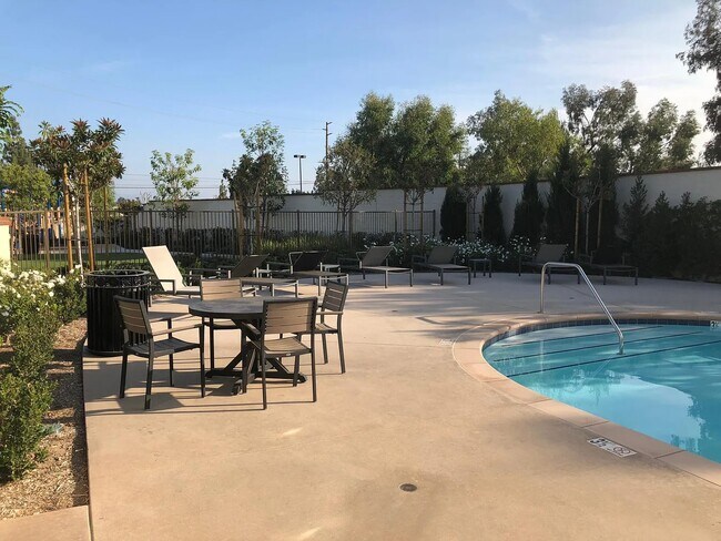 Building Photo - 2404 Sanabria Ln