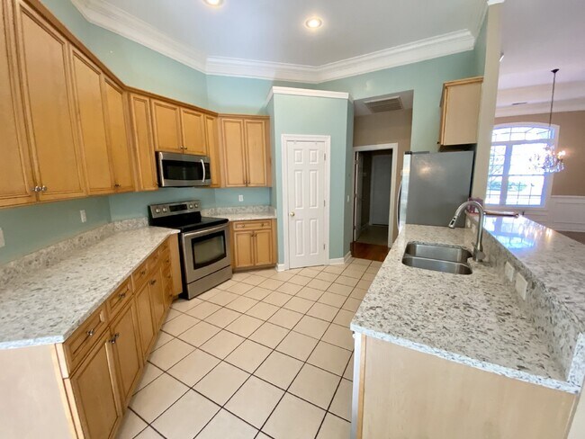 Building Photo - Gorgeous, Island West Home Available  for Rent!