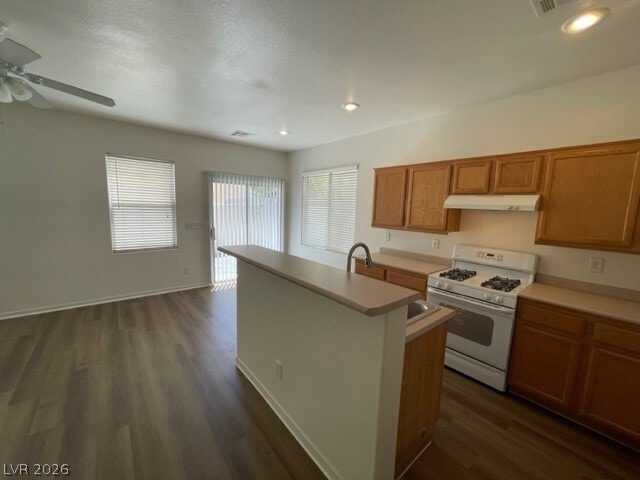 Building Photo - 5875 W Santoli Ave