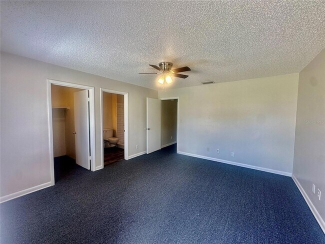 Building Photo - 5850 Cypress Gardens Blvd