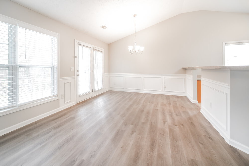 Building Photo - 109 Alessie Dr