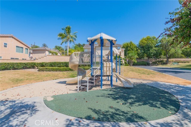 Building Photo - 14136 Visions Dr