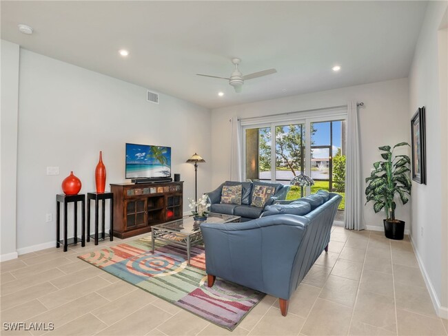 Building Photo - 4687 Arboretum Cir
