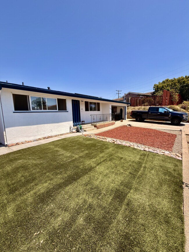 Building Photo - 5265 Bocaw Pl
