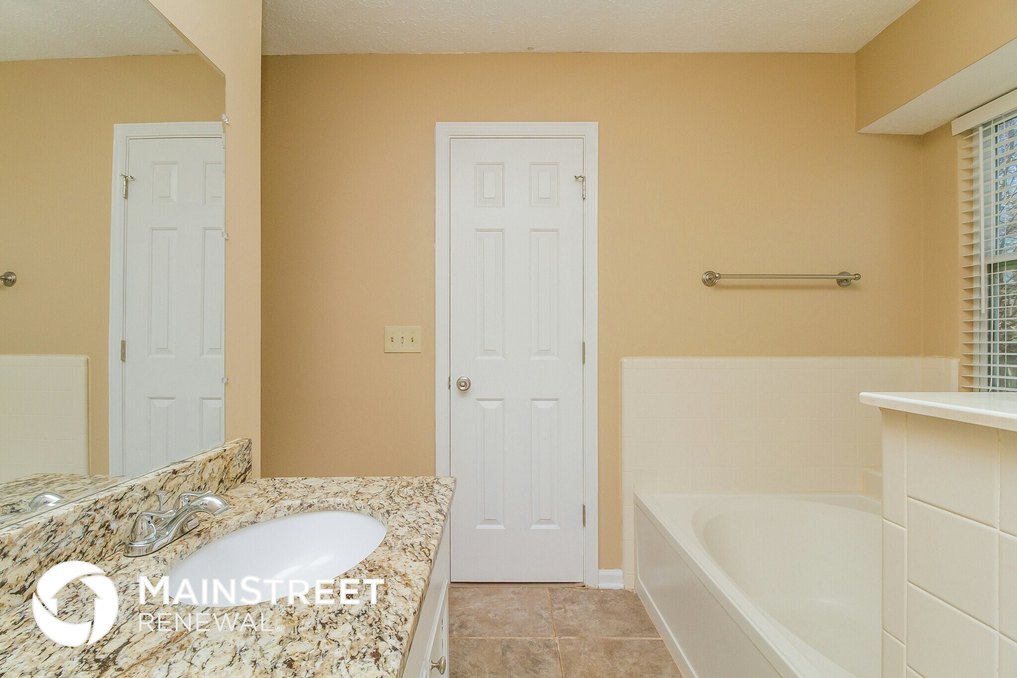 Building Photo - 705 Rocky Mountain Ct