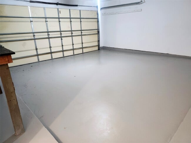 Building Photo - 322 Windward