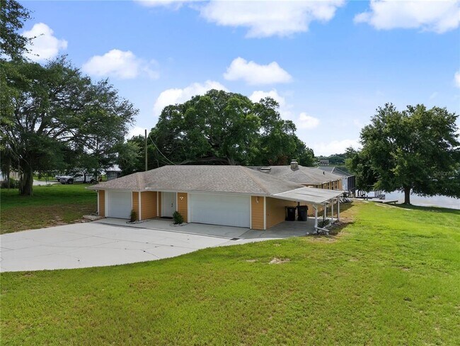 Building Photo - 125 Lake Roy Dr