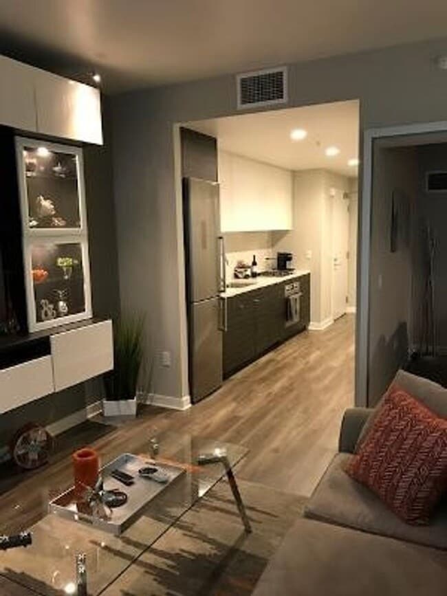 Building Photo - Rockwell SF, Fully Furnished 1 bed 1 bath